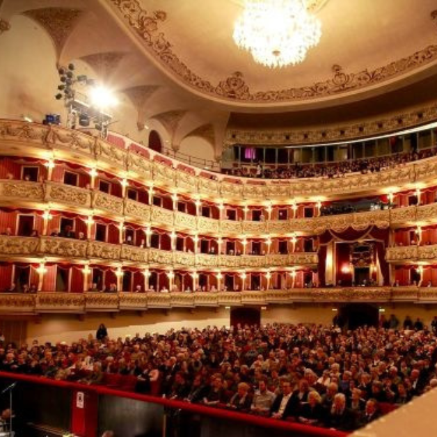 Fondazione Arena Al Teatro Filarmonico, Il 2027 Delle Prime Volte: Cinque Debutti Assoluti E Il Requiem Di Brahms Diretto Da Noseda