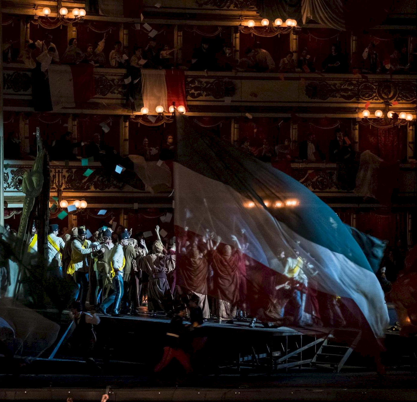 "Nabucco" apre un fine settimana imperdibile di grande opera e grandi stelle
