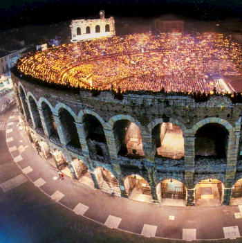 Al via la terza edizione del progetto 67 colonne per l'Arena di Verona