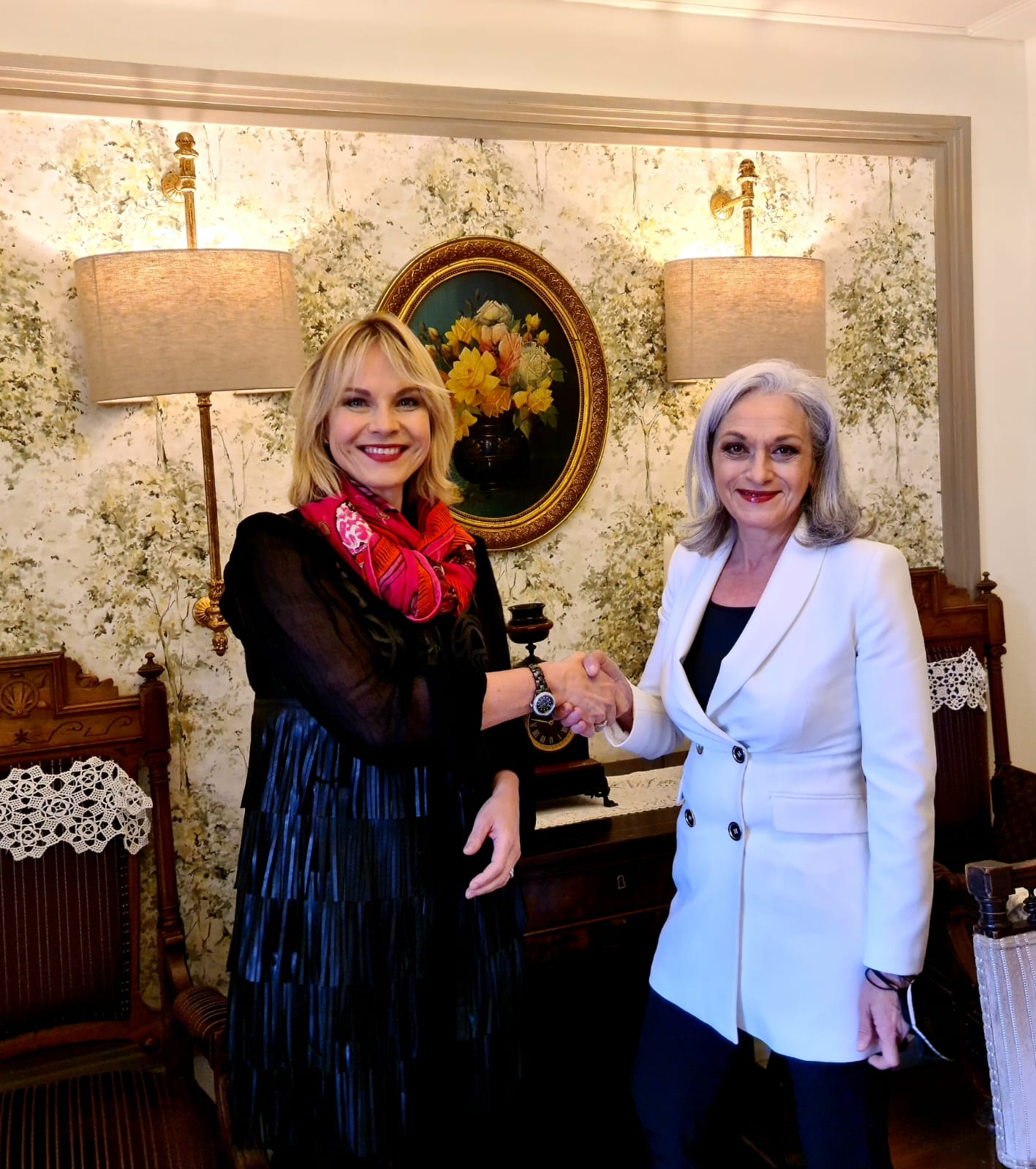 Elina GaranÄÂa con Cecilia Gasdia