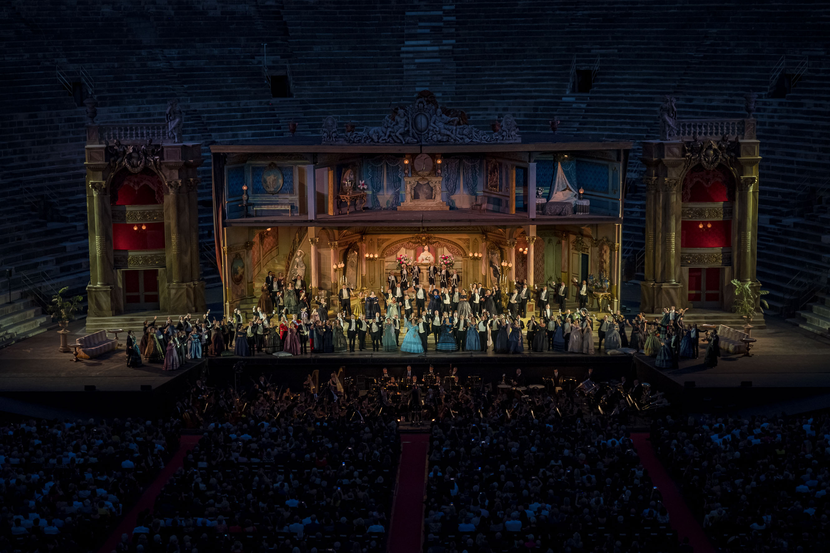 arena-di-verona-2019-traviata